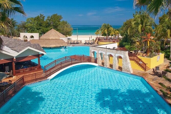 Private Transportation from Montego Bay Airport to Negril hotels - Who will get the most from this transfer
