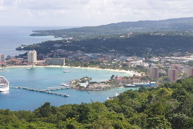 Private Transportation from Montego Bay to Mystic Mountain and Dunn's River Fall - How the two stops work together