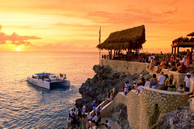 Private Trip to Blue Hole Mineral Springs, Negril & Ricks Café - Should you book the Blue Hole and Negril day?