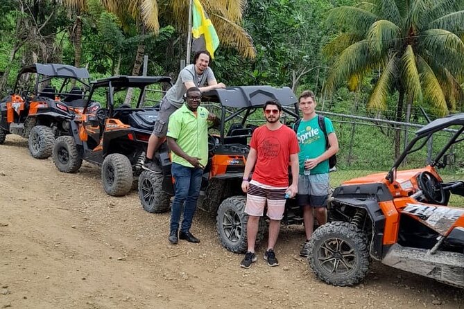 RastaSafari Experience from Montego Bay - Swimming in mineral springs and tasting fruit from the trees