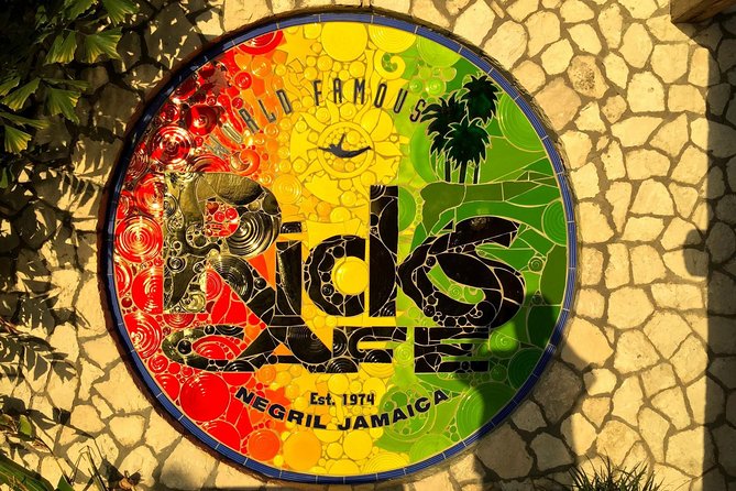 Rick's Café and Seven Mile Beach Private Tour - Timing, weather, and cancellation rules