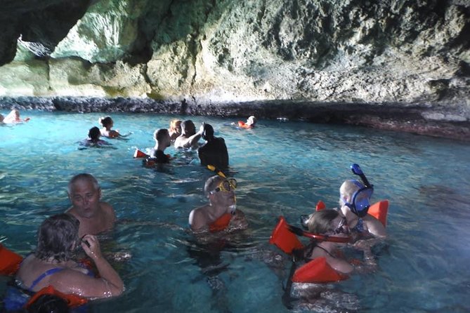 Rick's Cafe Sunset Cruise and Snorkelling - Reef snorkelling with Captain Jace