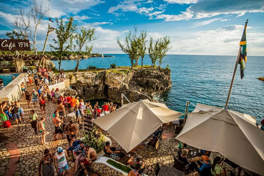 Ricks cafe & 7mile Beach Day Tour From Montego Bay. - Why this Montego Bay to Negril trip works