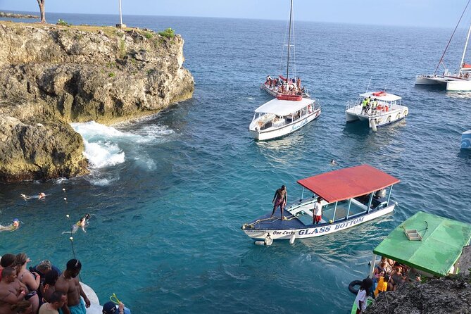 Ricks Cafe and Negril Seven Miles Beach Irie Tour - Timing, weather, and cancellation advice