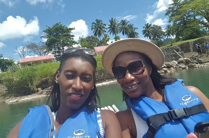 Rio Grande Bamboo Rafting Tour from Port Antonio - What the $187.50 price really covers