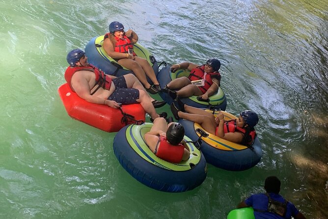 River rapids tubing rafting kayaking and beach Adventure - Practical details that can save you trouble