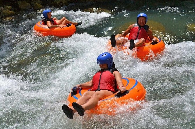 River Tubing, Horseback Riding and Blue Hole from Montego Bay - What the private vehicle changes