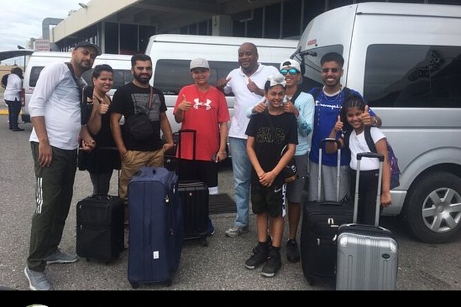 Round-trip Airport Transfer to Grand Palladium Resort & Spa - Key points at a glance
