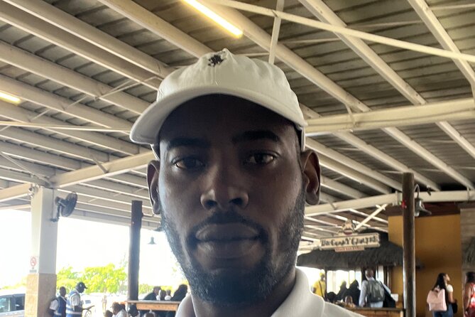 Royalton Blue Waters Montego Bay Private Airport Transfer - The return pickup from the resort lobby