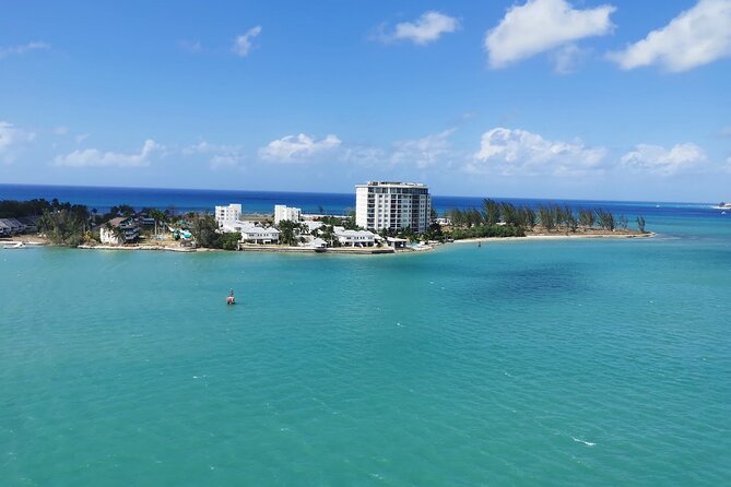 Royalton Blue Waters Montego Bay Private Airport Transfer - Comfort, luggage, and group size