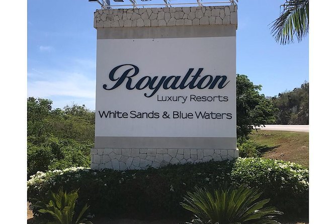 Royalton Hotel & RIU Aquarelle-Private Roundtrip Airport Transfer - What the limited rating tells you