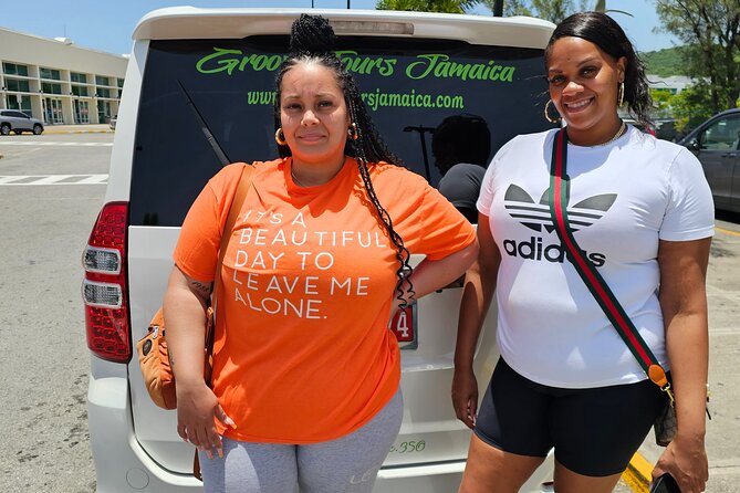S Hotel Montego Bay Airport Transfers - A private car, minivan, or bus instead of a shared shuttle