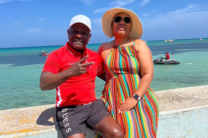 Shopping and Sightseeing Local Guided Tour In Montego Bay - A short way to see several sides of Montego Bay