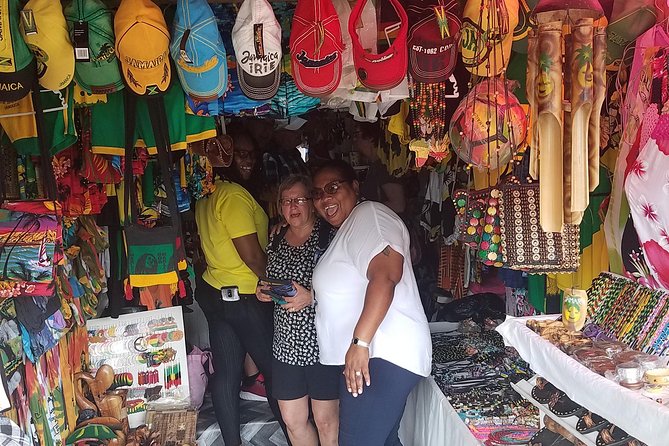Shopping From Ocho Rios Hotels - Transport, comfort, and timing