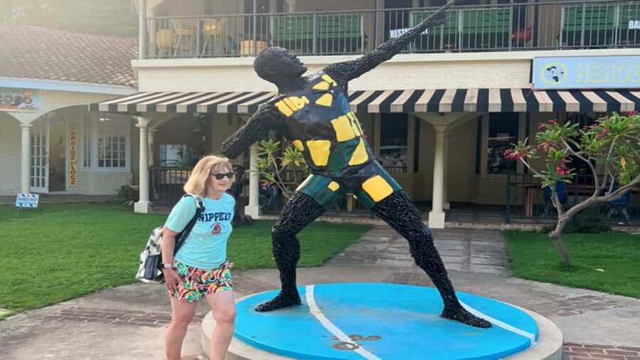 Shopping & Sightseeing Local Guided Tour In Montego Bay - Harbour Street Craft Market and handmade souvenirs