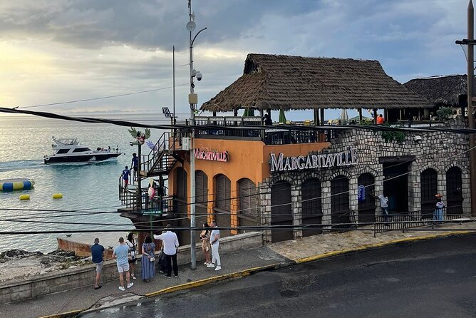 Snorkeling with Margaritaville and shops on Hipstrip activity - What $39 really gets you