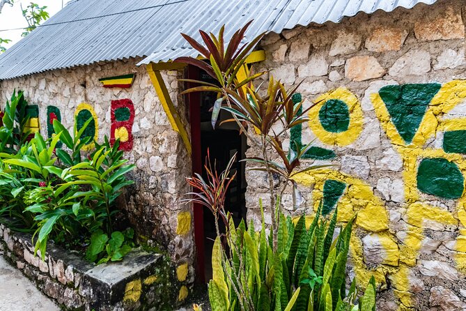 The Essential Bob Marley Tour: Visit His Home and more - Key points before you book
