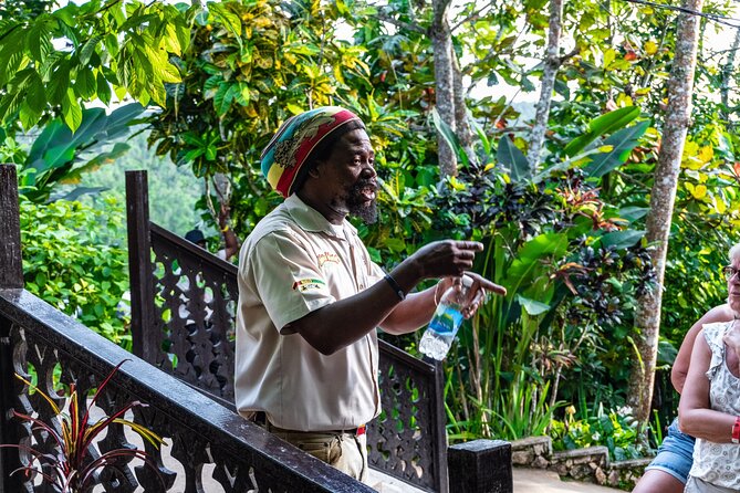 The Essential Bob Marley Tour: Visit His Home and more - Entering the Bob Marley Museum