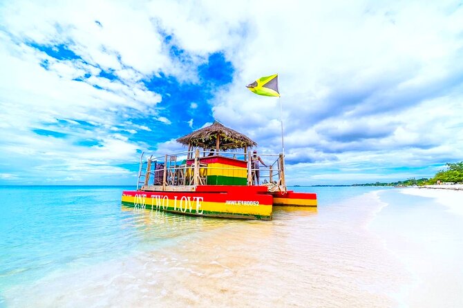 Tiki Pon Da Sea Cruise to Booby Cay with Lunch from Negril - The cruise across to Booby Cay