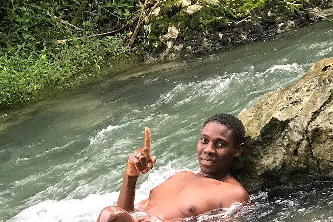 Transportation and Tour from Montego Bay to Blue Hole/Secret Falls - Lunch and shopping come after the water