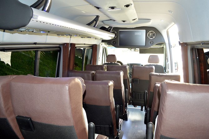 Transportation Services From Sangster Airport From/To Negril Hotels - Meeting Your Driver at Sangster International Airport
