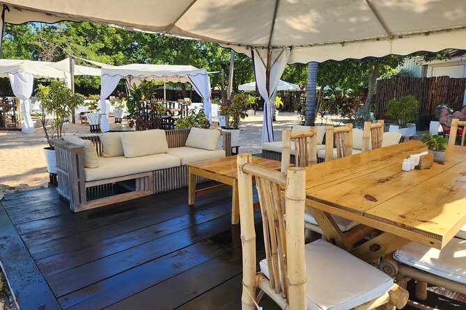 VIP Oceanfront Cabana at Bamboo Beach Club in Montego Bay - Your three hours at the oceanfront cabana