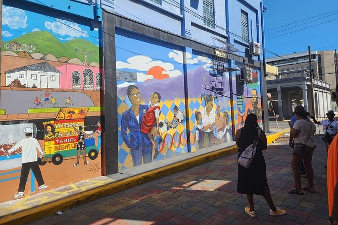 Walk tour of Downtown Kingston - What this Kingston outing is really like